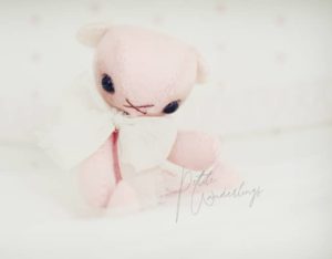 Handmade Mini Artist Plush Bear Toy for Blythe and Dolls by Petite Wanderlings