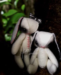 Hand made Mini Artist Plush Bunny Loves for Blythe and 1:6 Dolls by Petite Wanderlings