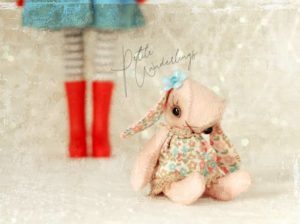 Handmade Mini Artist Plush Bunny for Blythe and Dolls